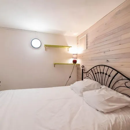 Apartament Duplex Apartment For 4 People Close To The Mountains *